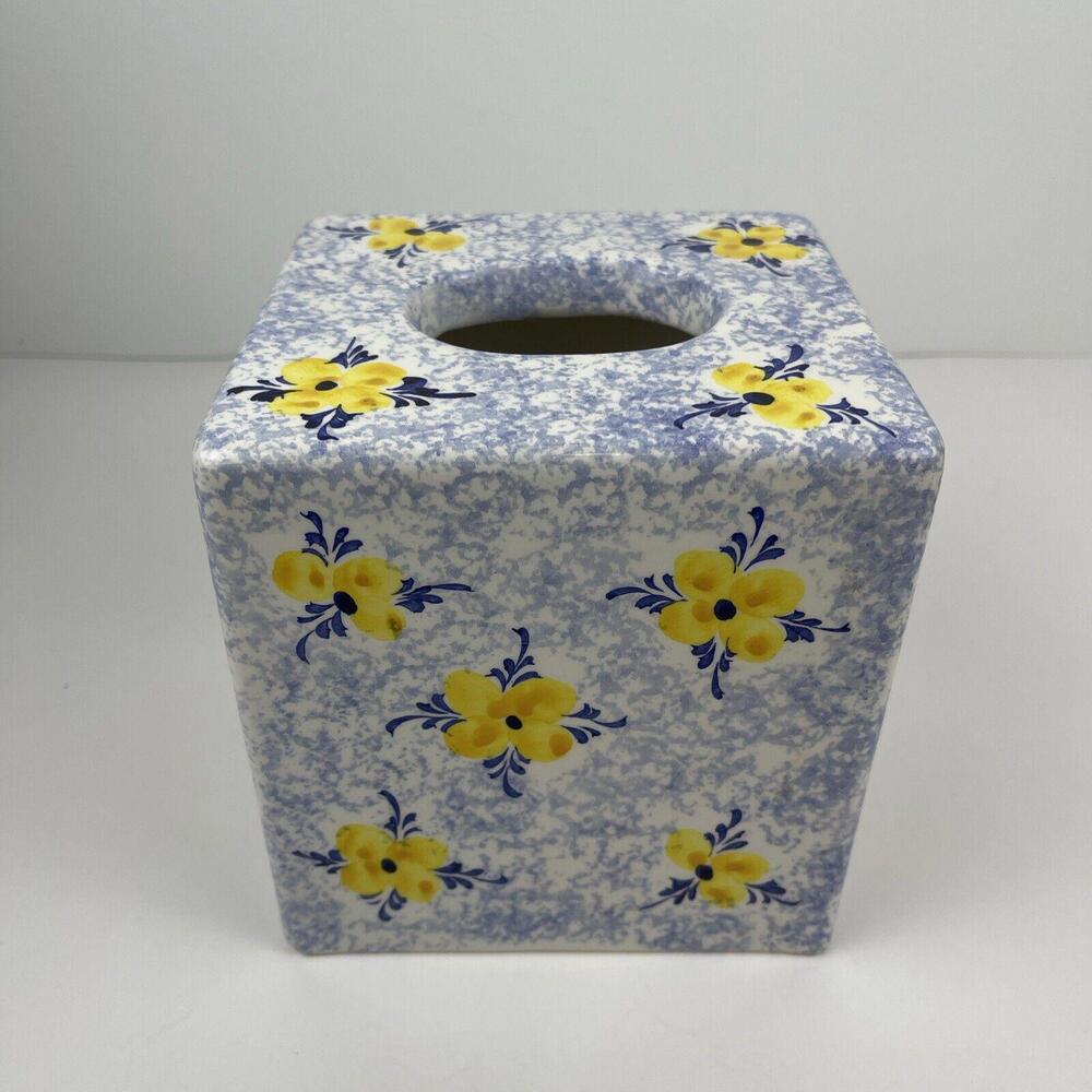 Vestal Alcobaca Portugal Pottery Blue Sponge ware Yellow FlowerTissue Box Cover
